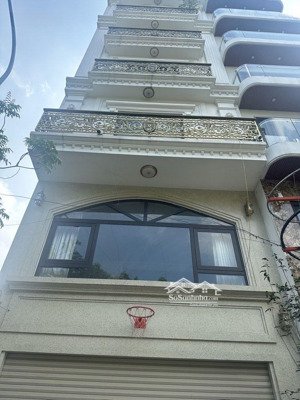 liền kề phố bát khối long biên - ô tô tránh - vỉa hè - thang máy - phù hợp vừa ở vừa làm văn phòng