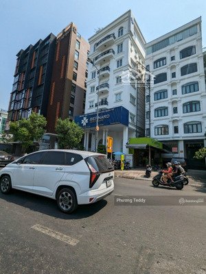 siêu khan hiếm! bán nhà ngay trần não, quận 2 (5.5 x 25m, 5 tầng, hđt: 180 tr/th), giá 39 tỷ