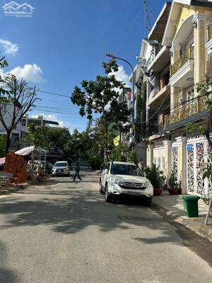 Cần bán Nhà, vị trí siêu đẹp – PHAN VĂN HỚN – Q12, DT 90 m2, nhỉnh 11 tỷ.