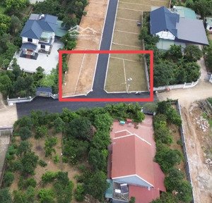 duy nhất 4 lô đẹp nhất mặt đường trại láng-xã đoài phương mới(ảnh thật)