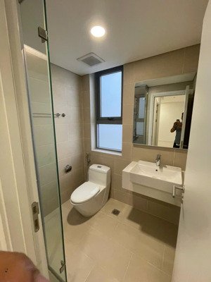 chính chủ cho thuê căn hộ urban green 84m² 2pn 2wc nội thất cơ bản.đối diện vạn phúc