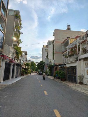 bán nhà khu cư xá lam sơn nguyễn oanh, p17, dt: 4x21m, kc: 2 tầng, giá: 10,5 tỷ tl