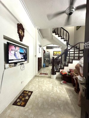 bán nhà dân xây phố bùi xương trạch. cách mặt phố 20m