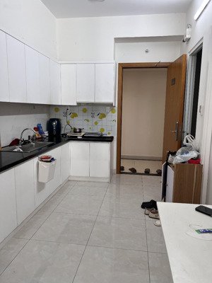 cho thuê 2pn 2wc giá 5,8tr/tháng chung cư sài gòn intela bình chánh, ở liền, có sẵn máy lạnh