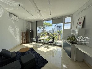 building đa chức năng - dòng tiền 220tr/tháng - sát q.1 - trước nhà 12m - 10x23 nở hậu 12m - 48 tỷ