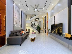bán gấp nhà mới 4 tầng btct lê văn thọ gò vấp 49m2 hẻm 6m giá 9.2 tỷ còn thương lượng