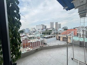 cho thuê căn hộ mới 3pn - ban công rộng 60m2, nơ trang long gần chợ nguyễn xí, đh văn lang cs3