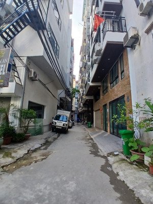 bán tòa nhà phố doãn kế thiện,cầu giấy 65 m2,mt 5 m x 9 tầng mới ô tô chánh giá 25,5 tỷ