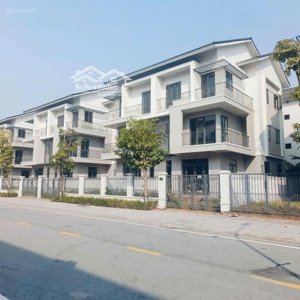 shophouse 180m2, giá tốt nhất dự án centa riverside vsip bắc ninh. cách trung tâm hà nội 12km