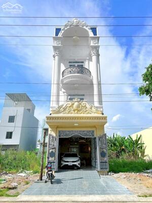 7,8 tỷ - BÁN NHÀ 3 TẦNG CỔ ĐIỂN MỚI 100%, MẶT TIỀN TRỤC CHÍNH ĐƯỜNG D1, KDC HỒNG LOAN