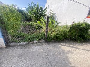 bán lô đất thổ cư đẹp rộng hơn 200m2 tại trung tâm thị trấn diên khánh