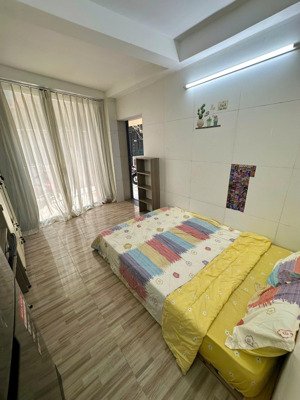 cho thuê phòng trệt nguyên căn - full nội thất - ngay lanmark 81