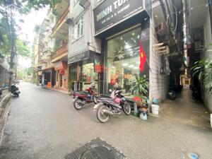 PHỐ LÊ VĂN HIẾN- NHÀ ĐẸP LONG LANH SẴN Ở LUÔN - NGÕ THÔNG - 5M RA ĐƯỜNG Ô TÔ TRÁNH ĐỖ NGÀY ĐÊM- GIÁ 4.6 TỶ