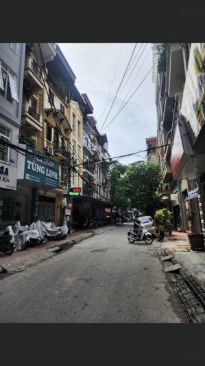 chính chủ bán nha nguyễn chí thanh, vỉa hè, ô tô tránh, dt50m2x 5 tầng, mặt tiền 4.4m, giá 22,8 tỷ.