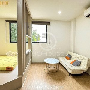 căn hộ mới 100% , full nội thất , thang máy , hầm xe đầy đủ