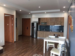 luxury park view-cho thuê ch 2 ngủ full đồ đẹp 70m2 giá 16tr/th có slot oto lh: 