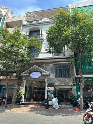 bán nhà ngang 6m mặt tiền nguyễn tri phương - quận 10 - 5 tầng - hđt: 118tr/tháng - giá: 28 tỷ