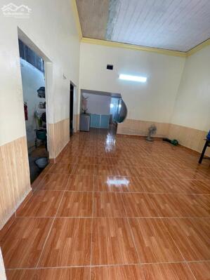Cho thuê nhà riêng có điều hòa , nóng lạnh , sân cổng để xe tại gần bến xe Vĩnh Niệm , Lê Chân , Hải Phòng