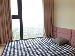 căn góc cực hiếm - view đẹp , chính chủ cần bán căn hộ 82m2, tòa s3 sky oasis/0358588866