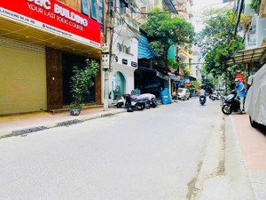 chính chủ bán nhà pháo đài láng, đống đa - phân lô - vỉa hè ô tô đỗ - thang máy - kinh doanh đỉnh.