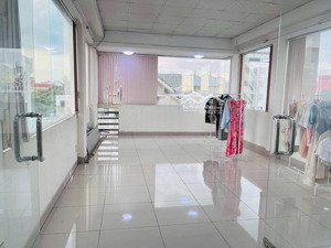 hiếm! góc 2 mặt tiền kinh doanh sầm uất lê quang định-71m2(17x4.5m)-4 tầng-trệt suốt -nhỉnh 14 tỷ