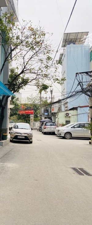 nhà riêng kim giang, ngõ thông, oto vào nhà,46m, 6 tầng,thang máy. hơn 11 tỷ