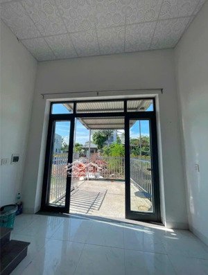 bán nhà mới ở hòa khương, 3 phòng ngủ, diện tích 90m2 gần quốc lộ 14b.