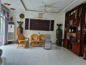 cần bán gấp biệt thự. căn góc 4 tầng, 229m tại kđt đồng xép, xã hoàn sơn, bắc ninh.