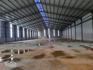 gia đình tôi cần bán gấp xưởng mặt tiền đường liên huyện tp dĩ an bình dương