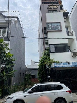 chủ gởi bán đất tặng nhà cấp 4 đuờng ăn hải đông 1