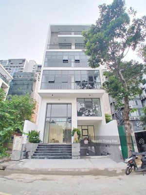 cho thuê tòa văn phòng quận2,thạnh mỹ lợi,tp.thủ đức, 450m2 sàn( hầm,tầng trệt,lửng,lầu1,lầu2)