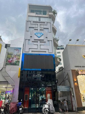siêu rẻ! bán nhà nguyễn văn cừ, p. nguyễn cư trinh, q1 (5x14m) 3 tầng giá thuê 70tr, bán 25 tỷ