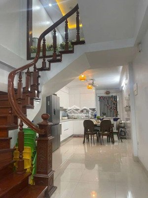 bán nhà nguyễn an ninh, trương định, 60m2 6 tầng 13,5 tỷ, nội thất cơ bản, sổ đỏ sẵn sàng gd