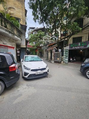 bán nhà phố phương mai ,nhà mới lô góc, 6 tầng thang máy, ngõ thông, kinh doanh ,ô tô qua nhà 9,2t