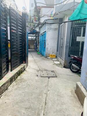 BÁN NHÀ 4 TỶ CHÍNH CHỦ BÌNH ĐÔNG QUẬN 8, 2 TẦNG 51M2, 2PN, SỔ HỒNG RIÊNG