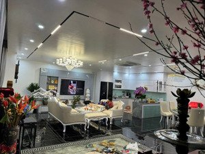 bán gấp giá tốt duplex 270m2 căn góc 4pn - 2 tầng toà e4 ciputra nam thăng long full nội thất đẹp