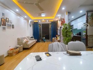 cần bán căn chung cư ct36 định công, hoàng mai sẵn nội thất về ở luôn