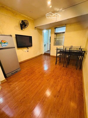 chính chủ bán gấp nhà tập thể ngõ hoà bình 7 tầng 3 sổ 41m sử dụng 92m2 thoáng trước sau, hơn 3tỷ