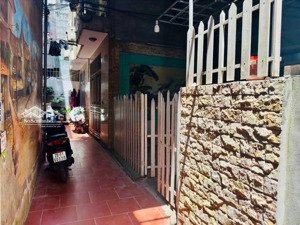 bán gấp nhà tam trinh diện tích 54 m2 thực tế sử dụng 63m2 mặt tiền 4,7m giá chào 8 tỷ