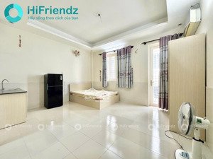 studio ban công full nội thất rộng rãi ngay man thiện, lê văn việt, hutech, ngã tư thủ đức