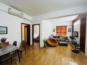 chính chủ cần bán căn 2 phòng ngủ khu đô thị hồng hà nhà ở có sổ, full đồ