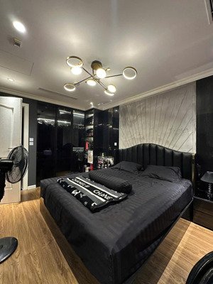 bán căn hộ siêu vip 3pn full nội thất đẹp 108m2. giá chỉ 7.2 tỷ. liên hệ: 