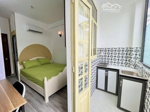 cho thuê phòng có bancol - giá rẻ ngay phan xích long, phan đăng lưu phú nhuận
