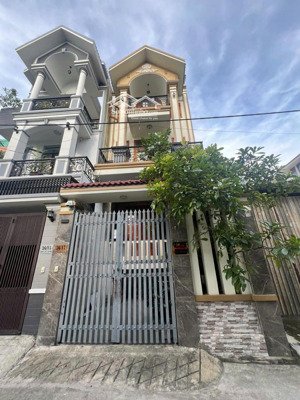 bán hxh trung tâm quận 3 đường lê văn sỹ dt :9x16m 6 tầng giá 33 tỷ tl