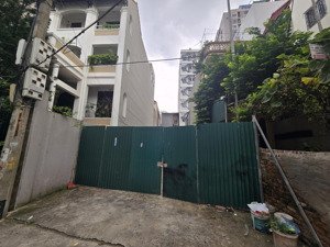 hàng hiếm. phù hợp xây chung cư dòng tiền, ngõ ô tô gần cầu nhật tân. mặt tiền 6m, dt 135m2 sổ đẹp