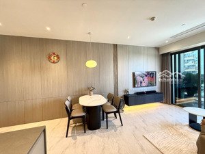 the opera - metropole: cho thuê căn hộ 2pn - full nội thất - view hồ bơi, cầu bason