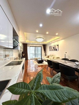 bán nhà phân lô giải phóng - phố vọng ngõ ô tô tránh thông 56m2, 5t, mt 4.5m, 2 thoáng, 14.9 tỷ