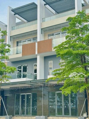 giá tốt chưa từng có - chỉ từ 1,6 tỷ nhận căn hộ cao cấp tại topaz city core