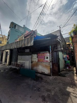 chính chủ bán xưởng lớn hxt đường khuông việt, dt: 15x46m. cn 715m2. 2 tầng - giá bán: 49 tỷ còn tl