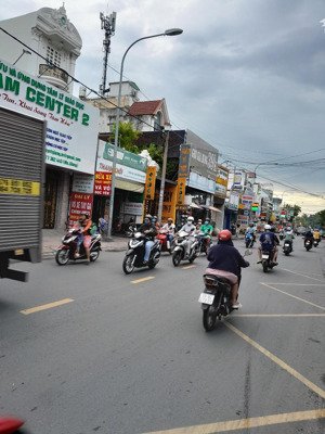 bán nhà mặt tiền đ. nguyễn ảnh thủ kinh doanh buôn bán sầm uất, dt: 7,7 x 26 (nở hậu - cn: 191m2)